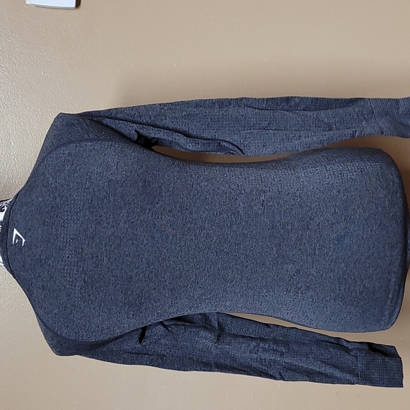 Gymshark medium long sleeve top - Picture 3 of 3